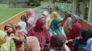 TILIK: Serba Salah Jadi Perempuan Lajang di Desa